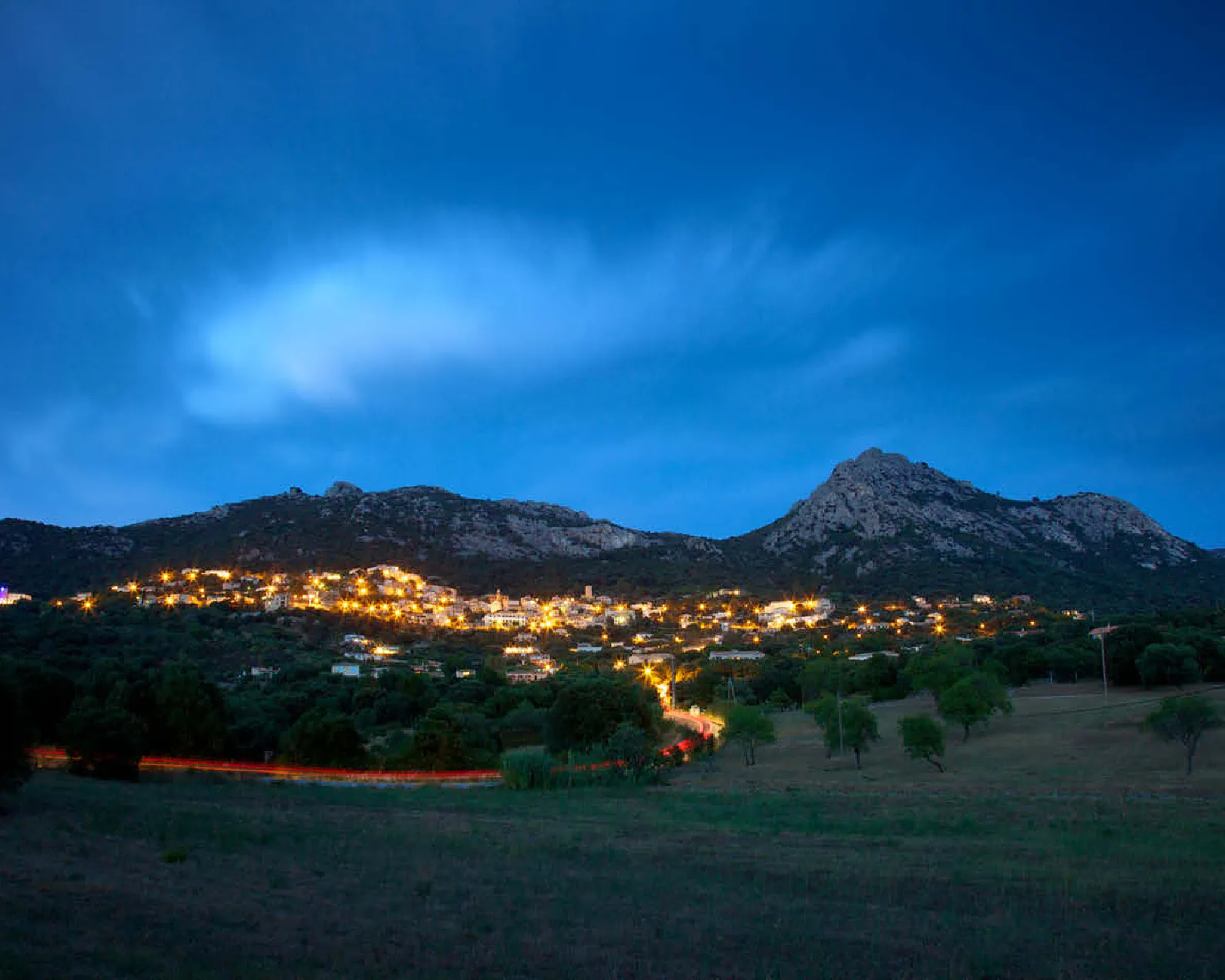 City at the base of the Mountain