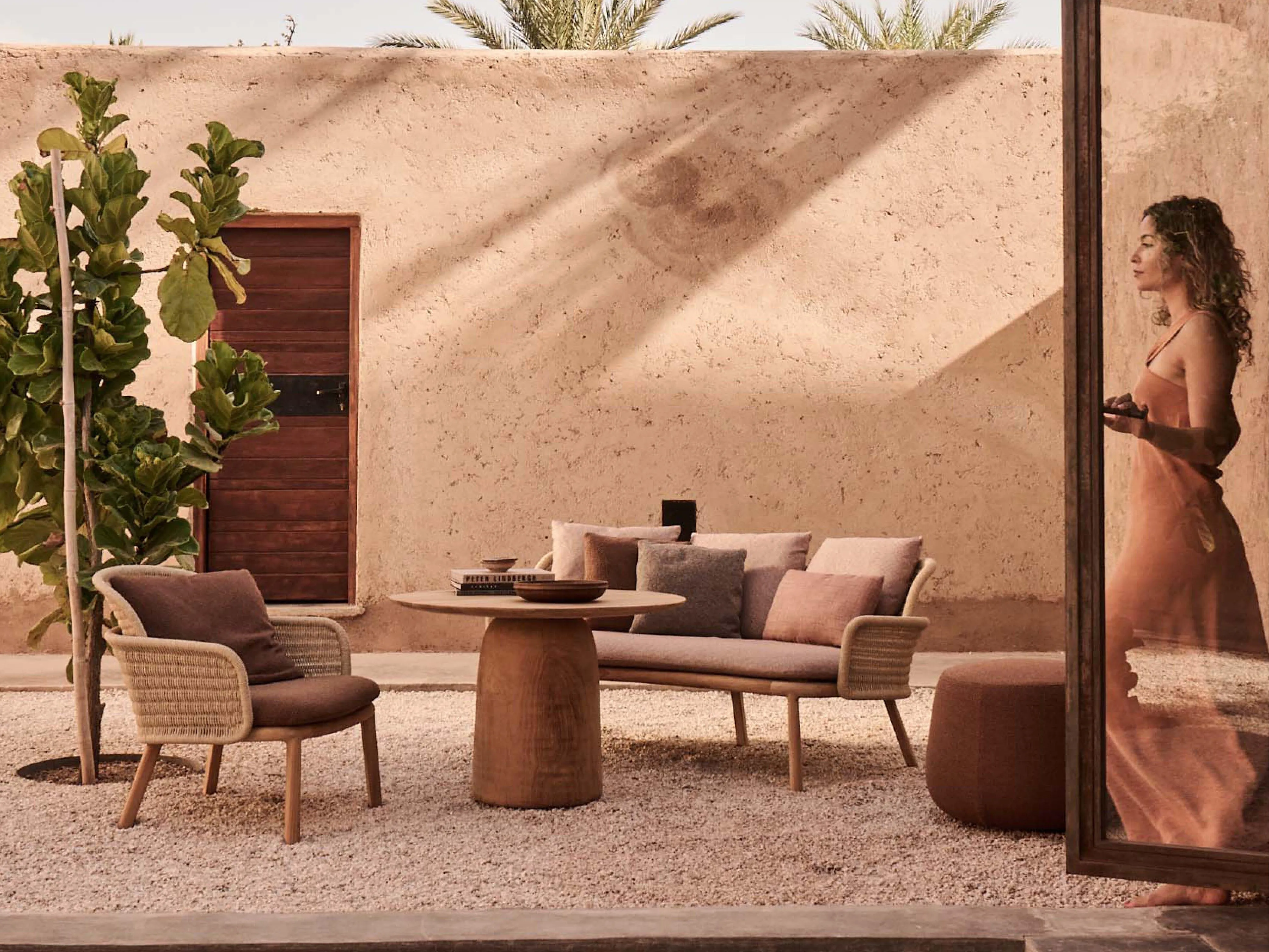 Dunes Low Dining Table
