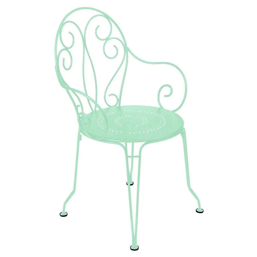 MONTMARTRE ARMCHAIR