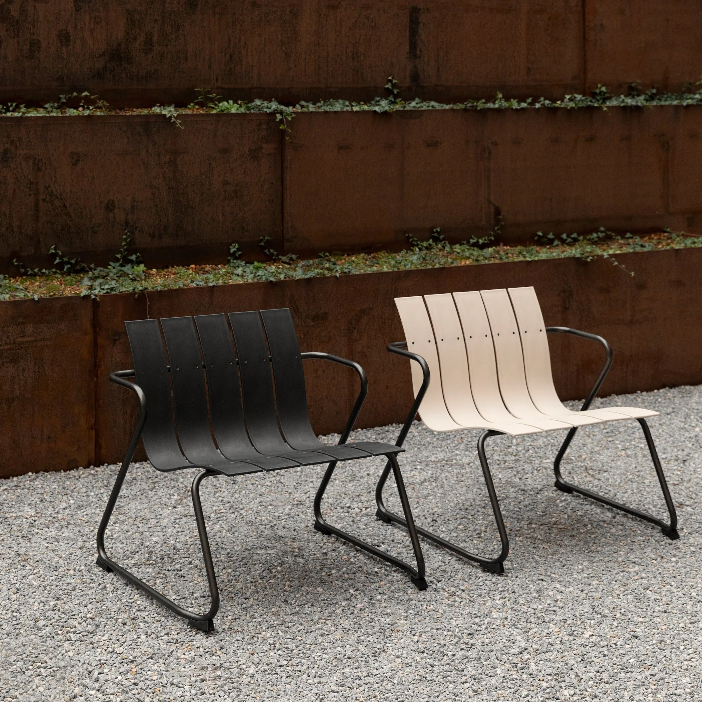 Ocean Lounge Chair