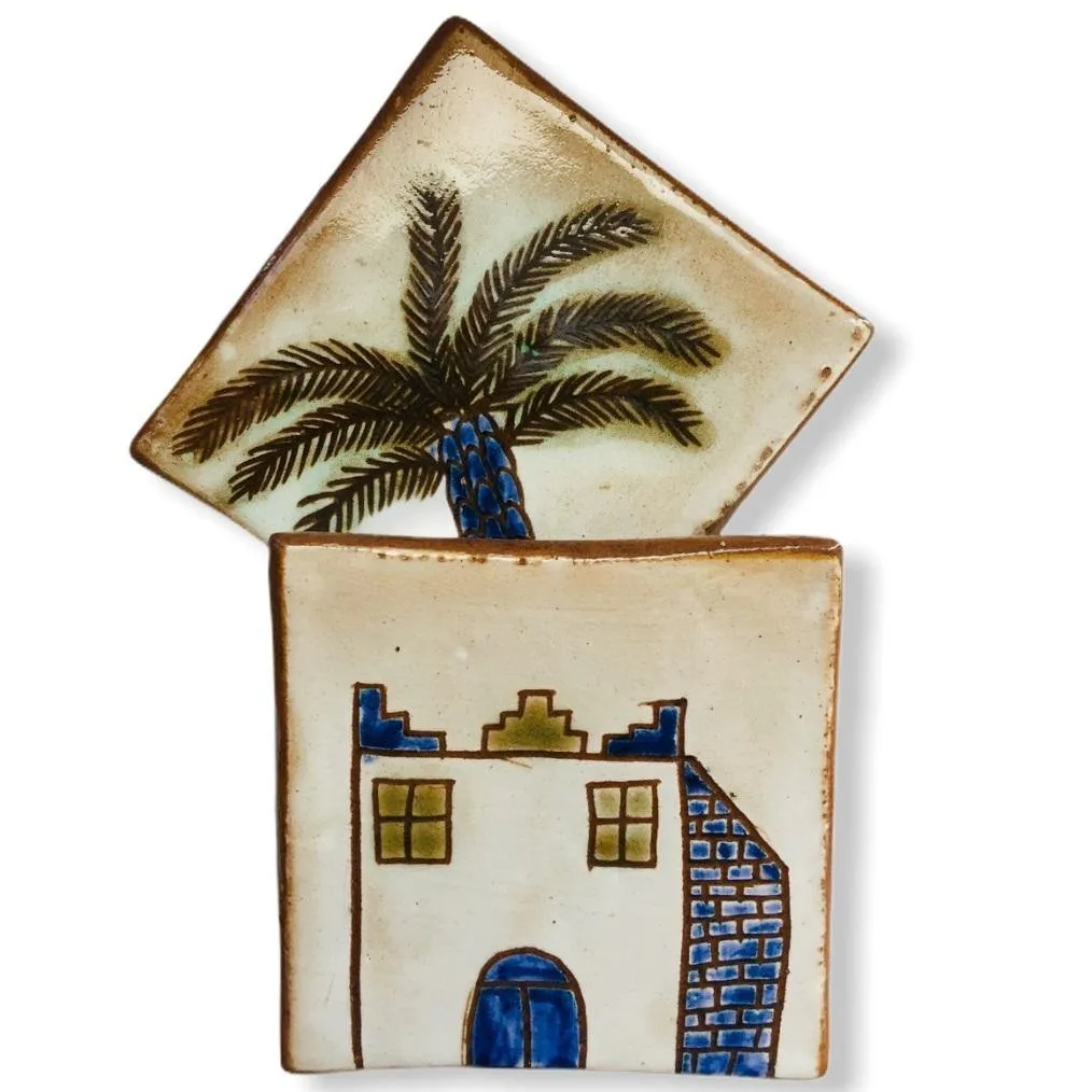 Pottery Coaster - Inclined Palm Tree