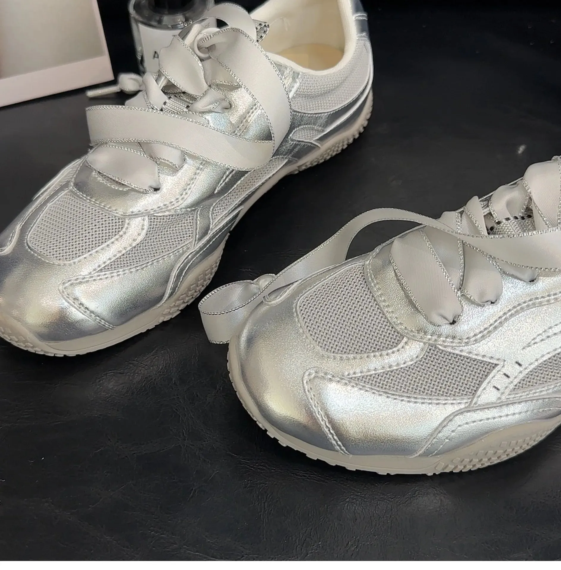 TAVIMART  -  Brand Leather Women's Sneakers Platform Woman Sports Sneakers Female Vulcanized Shoes Sneakers Casual Ladies Trainers