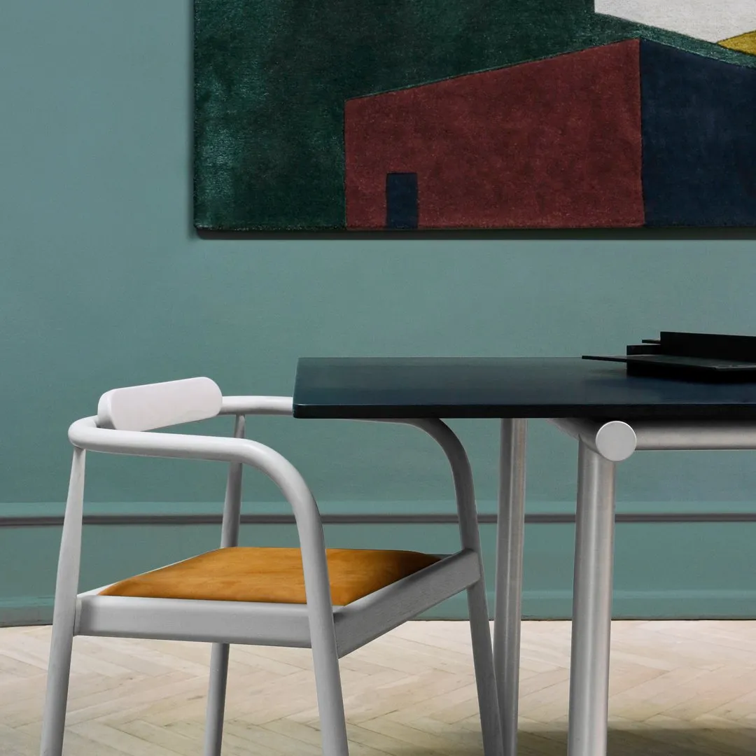 Tubby Tube Dining Table